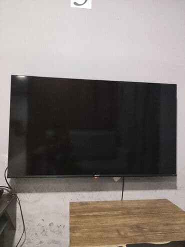 телевизоры led: Hisense Smart TV – 120ekran 4k 60 ekran 4əded var 2ay işlənilir heç — 1