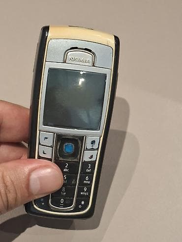 Nokia rəng - Qara, Düyməli