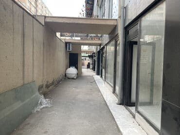 аренда нежилого помещения под офис: İcarəyə/verilişə təklif olunan geniş kommersiya sahəsi — 2