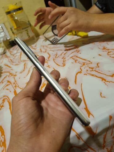 чехол на телефон fly fs458 stratus 7: Telefon da qoruyucu üz var ideal vəziyyətdə telefondur iPhone ilə — 4