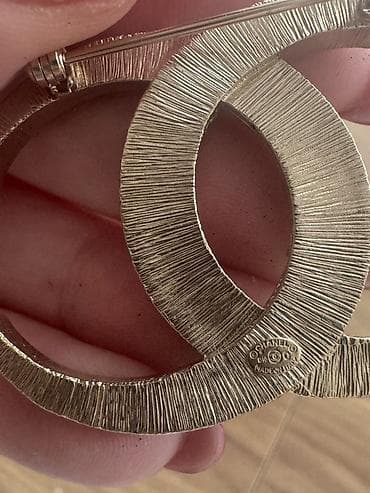 Şəxsi əşyalar: CHANEL krisTAL QAWLI broş – ORJINALDIR BAHA ALINIB 280manat REAL — 7