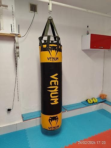 Boks kisələri: Salam aleykum Bele bir Boks kisesi satilir Boks kisesi 2 metirdir 150 — 2