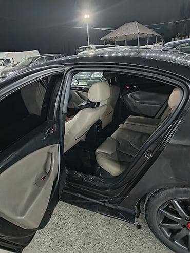 16 diski teker: Volkswagen Passat: 2 l | 2006 il Sedan — 7