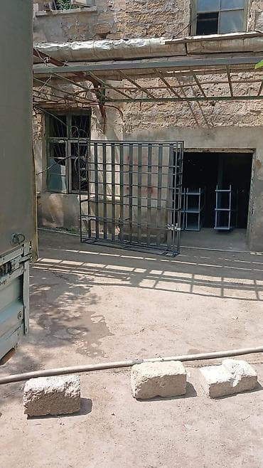 kitab rəfi: Kitab rəfi, Düz — 3