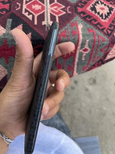 usb hard disk: Samsung Galaxy A40, 64 GB, Barmaq izi, İki sim kartlı, Face ID — 4