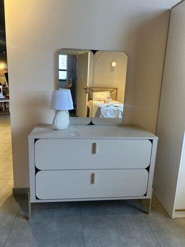 трюмо с зеркалом: С зеркалом — 2