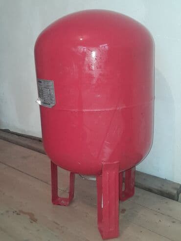 ev qizdiran: Swates markalı membranlı genişləmə çəni Həmc: 50l İşlətmə basıncı: 10 — 2