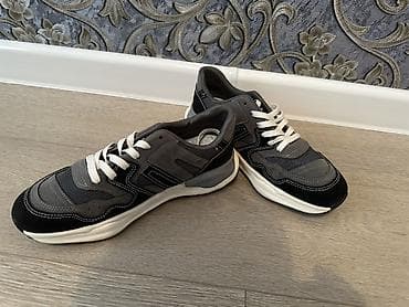 sport corablar: Kişi idman ayaqqabısı Yeni - Rəng: tünd boz/qara detallı, ağ şnur - — 2