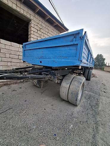qoşqu lapet: Mavi rəngli yük qoşqusu (yarımqoşqu) - Korpus: metal, üç tərəfi — 4