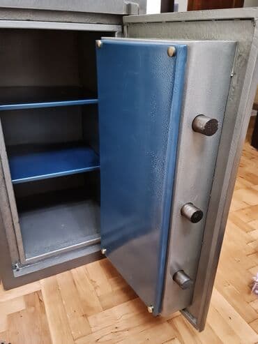 пожарный щит в комплекте цена: Seyf yenidir. Yanğına davamlı, xüsusi materialdan hazırlanmış, 2 — 5