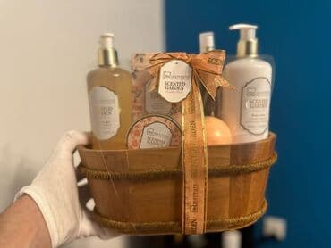 средства разработки программного обеспечения: Bədən lasyonu, duş geli, bədən spreyi, duş lifi, Nəmləndirici və — 2