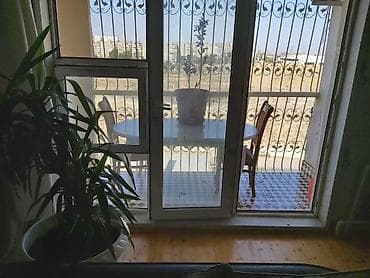 yeni gunəşli ev: Satılır yeni günəşli D massivi bina 29yerləsən 2-2ayrılmış 4 otaqlı — 8