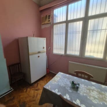 суточные квартиры в бишкеке район политех: 2 комнаты, Сабаильский р. р-н — 15