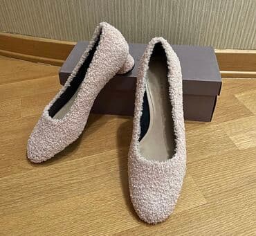 barya ayakkabı: Baletkalar, Charles&Keith, Ölçü: 37, Yeni — 1