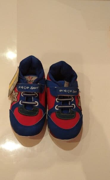 детские электромобили джип: Uşaq üçün işıqlı krossovka.Yenidir.İsigi yanir.Oyuncaq hədiyyəlidir😉 — 2