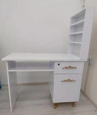 kabinet: - Şüşəli vitrin-dolab: Ön hissəsi tam şüşə sürgülü qapılarla, içərdə 3 — 8