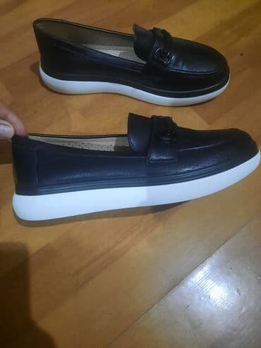 fitnes üçün qadın krosovkaları: Ölçü: 38, rəng - Qara, Yeni — 2