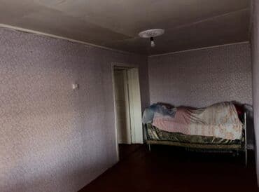 9 mikrorayon satilan evler: 4 otaqlı, 140 kv. m, Orta təmir — 3