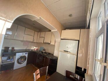 xacmazda tecili satilan evler: Bakı, 4 otaqlı, Köhnə tikili, m. Həzi Aslanov, 90 kv. m — 10