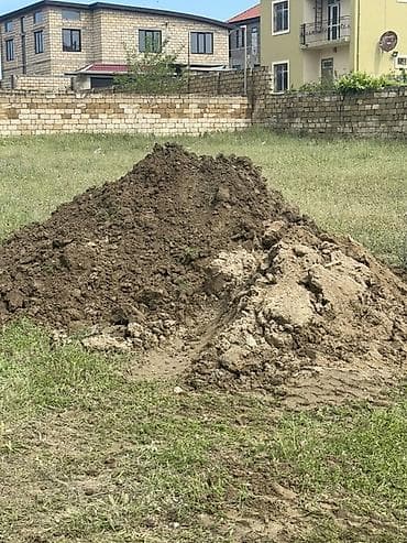 Xidmət: Torpaq daşınması və sahələrin planlanması Təsvir: - — 1