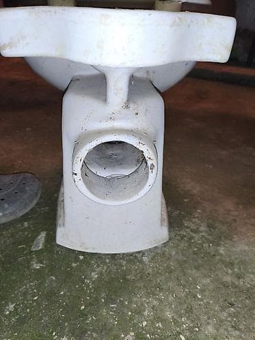 Lesa: İşlənmiş, Unitaz, Asılan, Kredit yoxdur, Zəmanətsiz, Ünvandan götürmə — 5