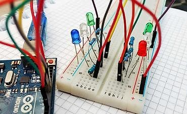 divan temiri: Elektronika mühəndisliyinə hazırlıq kursları 1.  Elektronika haqqında — 2
