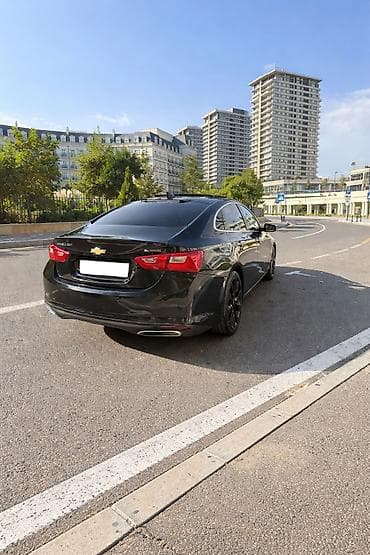 mercedes e class: Chevrolet Malibu: 2 l | 2016 il 200000 km Sedan — 6