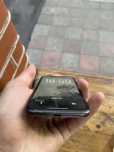 IPhone 11, 64 GB, Qara, Face ID