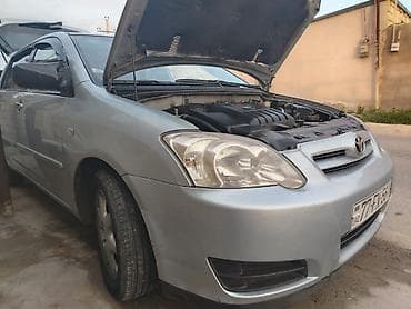 maşın satış: Toyota Corolla (hatchback), gümüşü rəng. - Kuzov: 5 qapılı hatchback — 9