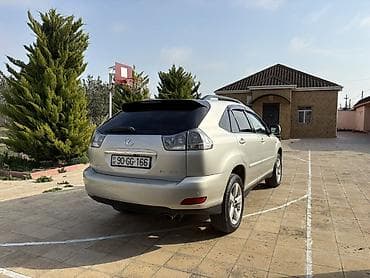 mazda 3: Lexus RX: 3.3 l | 2004 il Krossover — 3