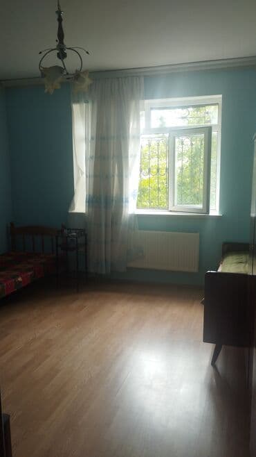 kiraye ev hovsanda: Kirayə verilir: işıqlı, müstəqil planlı mənzil. Xüsusiyyətlər: - — 6