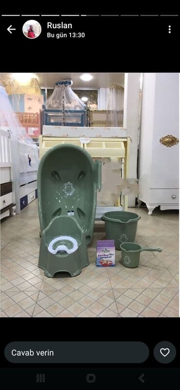 usaq qizil sirqalari: Uşağ üçün hamam dəsti 5hissədən ibarətdir:Vanna-vedrə-su — 6