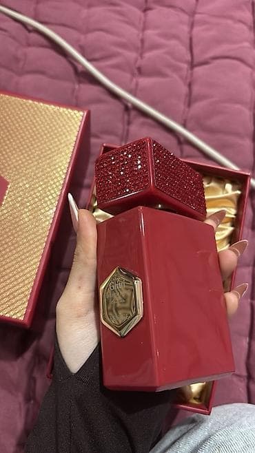 ağ kablok: Gritti Fenice Eau de Parfum – 100 ml - Referans: DGP00739 | Batch N — 2