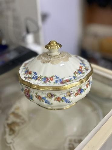 Porselen qapaqlı şirniyyat/qənd qabı - Material: yüksək keyfiyyətli