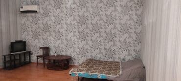 binəqədidə kirayə: Bineqedi Sentralnide 3mertebeli binanin2 ci mertebesinlde 1 otaqli — 8