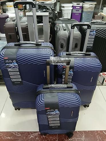 gitara qara: Sərt korpuslu səyahət çamadanları və kosmetik çantalar dəsti - — 7