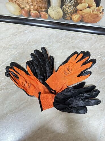 нитриловые перчатки бишкек: Usda əlcəyi satılır. Cütü 45 qepiyə. Qiymət sondu. 50 ədəd var. Ciddi — 1