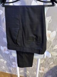 milli ordu forma: Ölçüsü - 48/6. Rəng - Qara (qırmız cızıqları ilə). Tam dəst - Pencək — 4