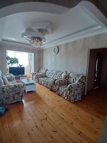 qusar a frame: Mənzilin təsviri - Geniş və işıqlı zal: dekorativ tavan — 4