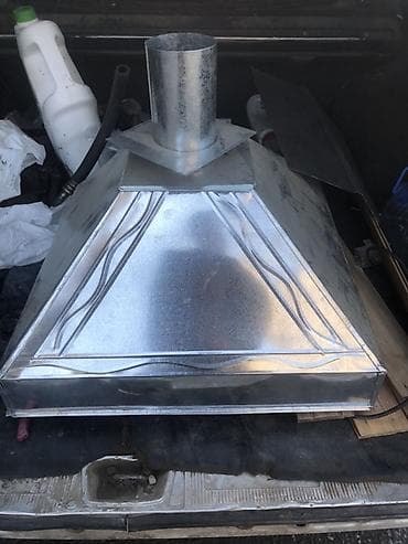 Paslanmayan sinklənmiş metal mətbəx/şamdan üçün baca-külək çəkən at lalafo.az Paslanmayan sinklənmiş metal mətbəx/şamdan üçün baca-külək çəkən