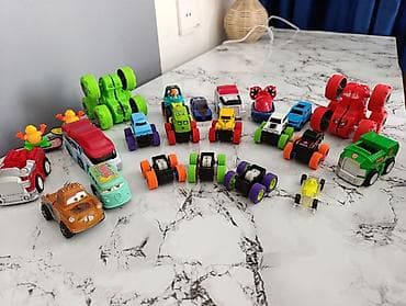 demir maşinlar: Uşaq oyuncaqları – kiçik maşın və nəqliyyat kolleksiyası Məzmun: - — 4