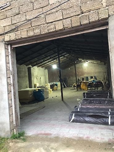 qalmaga yer: Salam. Həyət satilir 4 sot yarim icində tikili var abyekt kimi — 4