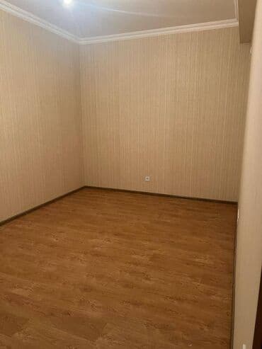 badamdarda kohne bina evleri: Yasamal rayonu,İnşaatçılar metrosu,Mida yaşayış kompleksində,12 — 4