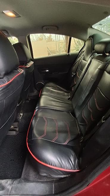 cruze rol: Chevrolet Cruze sedan – qırmızı rəng - Kuzov: 4 qapılı sedan, parlaq — 8