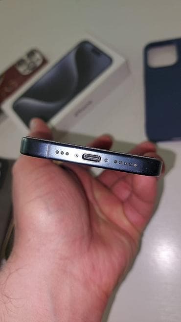 xiomi 10 s: IPhone 15 Pro, Blue Titanium, Face ID — 3