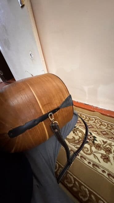 ucuz sıntezatorlar: 🔹 Ana sazdır – səsi çox aydın və təmiz çıxır. 🔹 5 ildir məndədir, son — 7