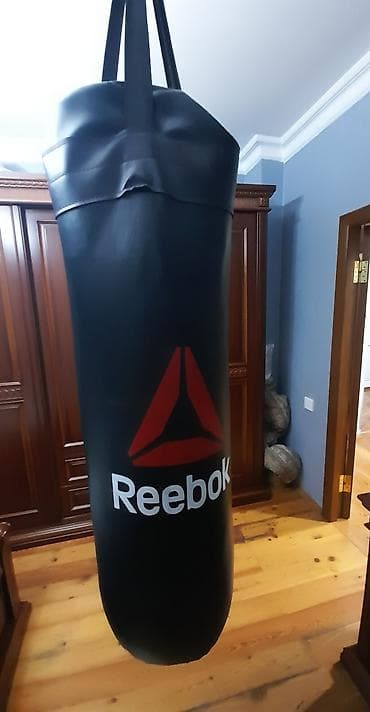 Boks kisələri: Reebok - Marka: Reebok - Rəng: qara, üzərində Reebok loqosu - — 1