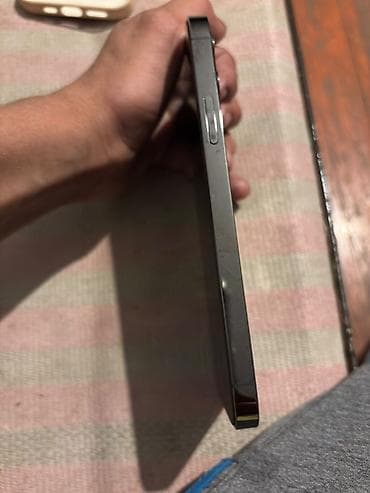 smart tv box: IPhone 12 Pro, 128 GB, Space Gray, Face ID — 4