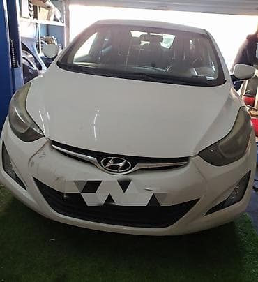 Hyundai Elantra: 1.6 l | 2015 il Sedan lalafo.az -da Hyundai Elantra: 1.6 l | 2015 il Sedan