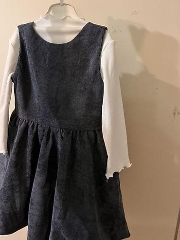 Костюмы: Qız uşaqları üçün 2li dest geyim (2-3 YAŞ) - Üst: ağ, uzunqol, boğaz — 2